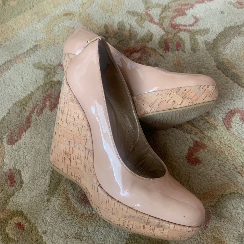 Beautiful Almost New Dress Shoe!